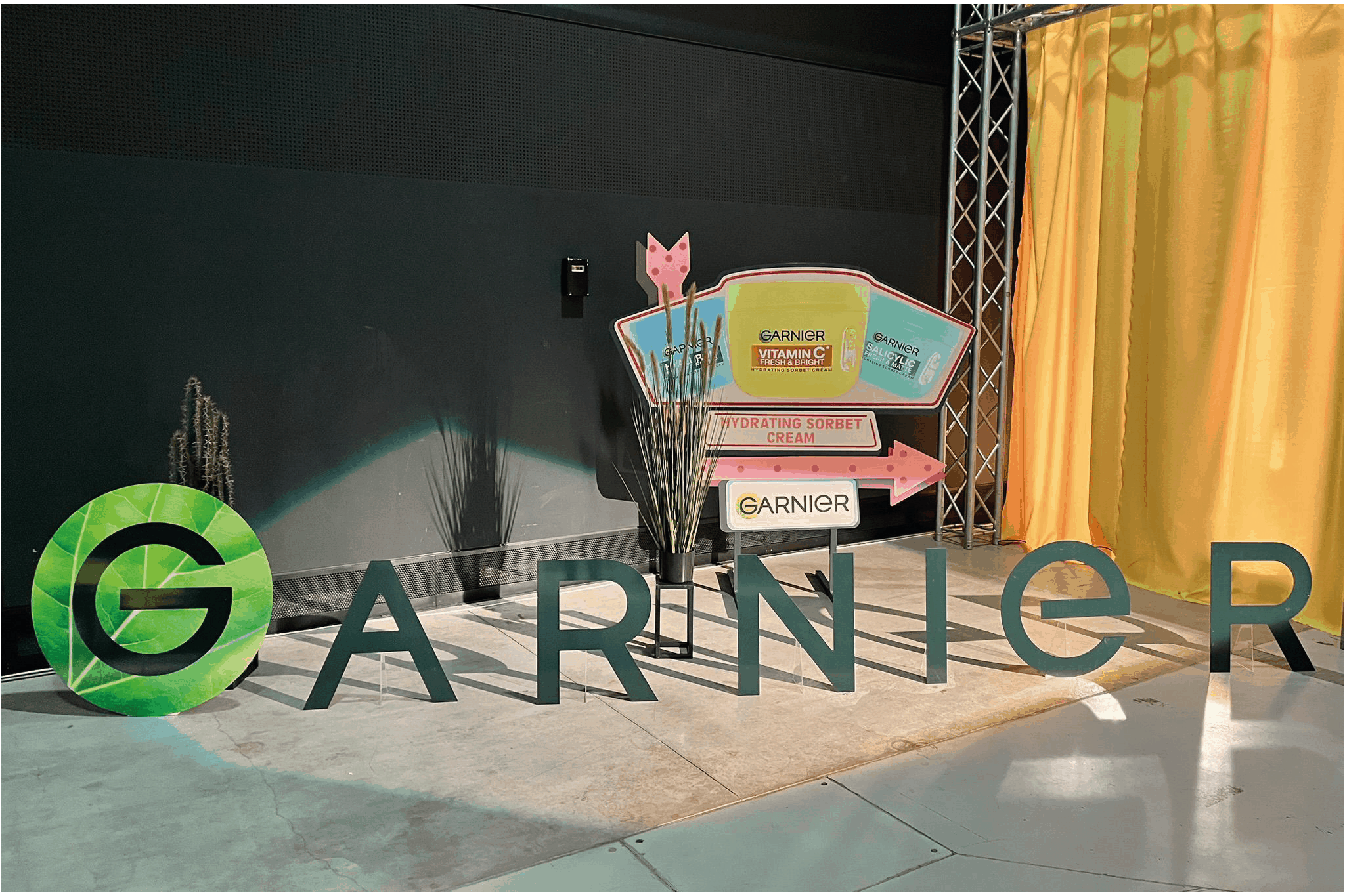 Carousel image 11